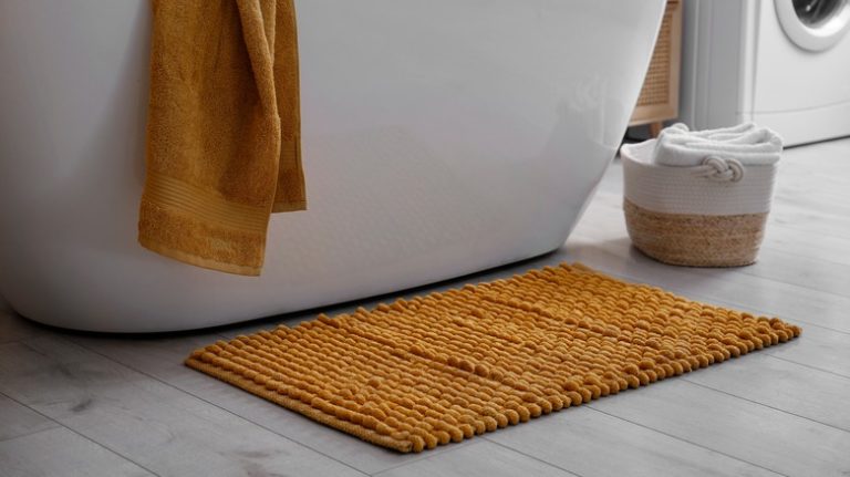 Clean orange bathmat