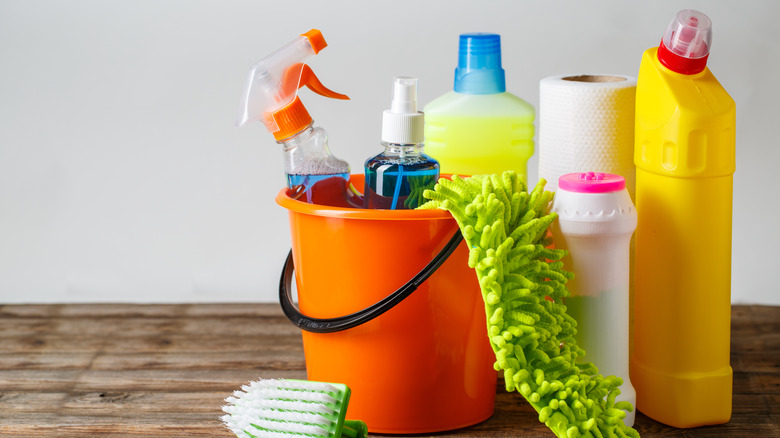 Cleaning products with a bucket